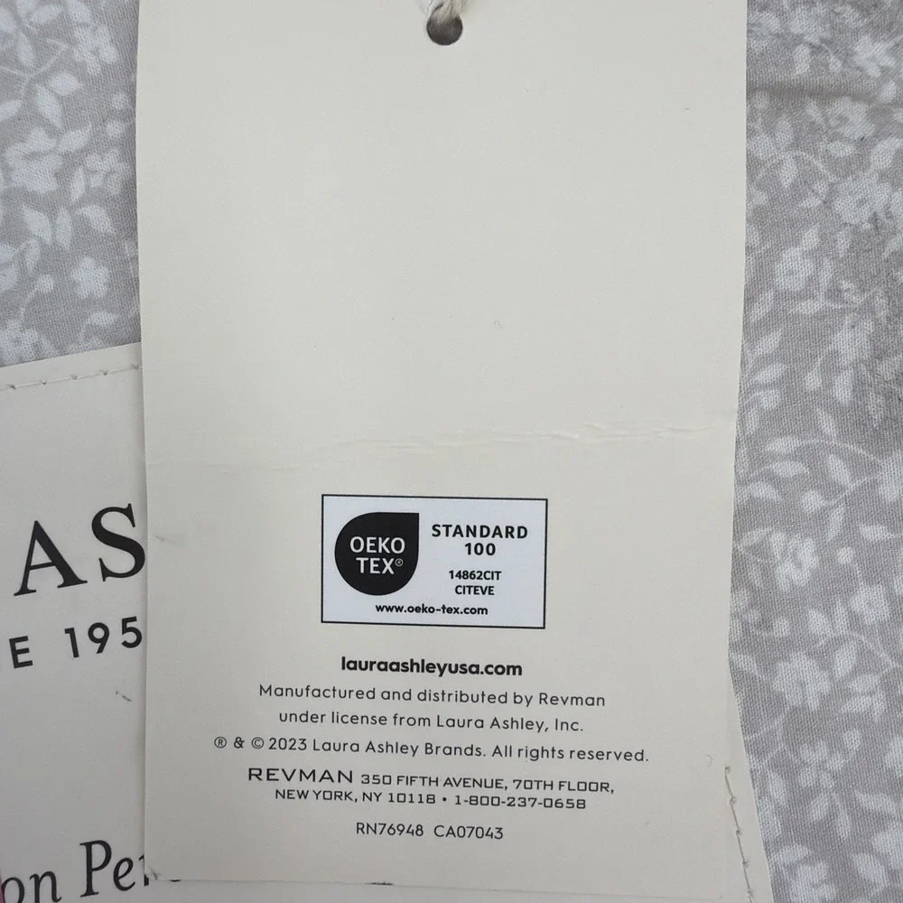 Laura Ashley Sheet Set QUEEN Chelsie Vine Gray White Petite Floral Farmhouse